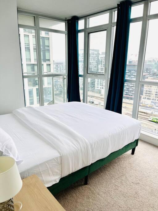 Apartment Royal Toronto